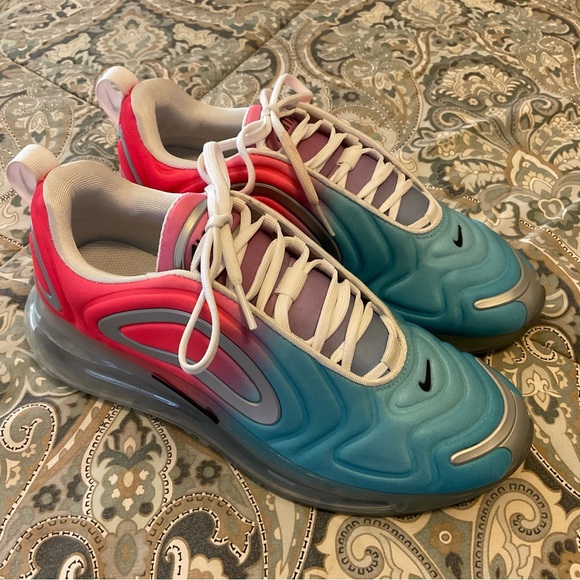 Mint Nike Air Max 720 Pink Sea Blue Fury Womens Sz 8.5 Worn 1x - Picture 4 of 12